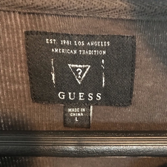 Guess V Neck Shirt - Picture 3 of 3